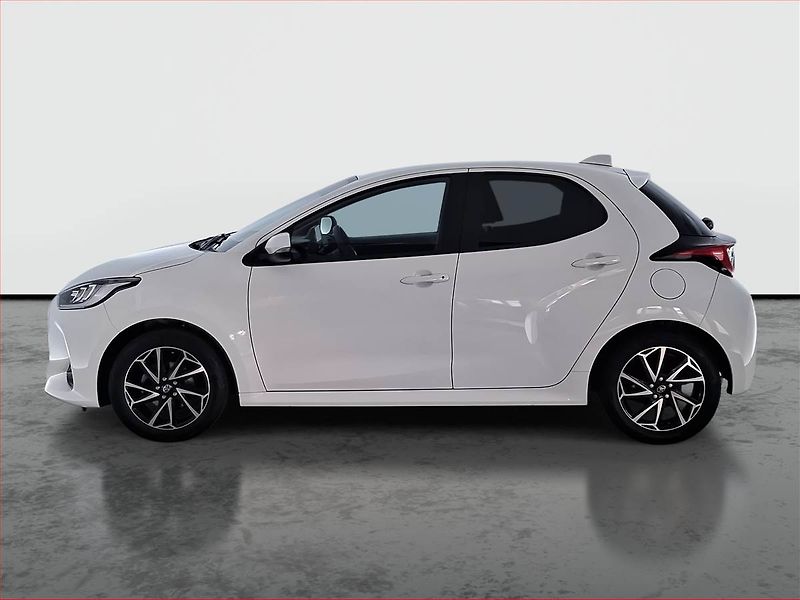 Toyota Yaris (2023) 1.5 VVT-i, ČR,1.maj - fotka 3 z 18