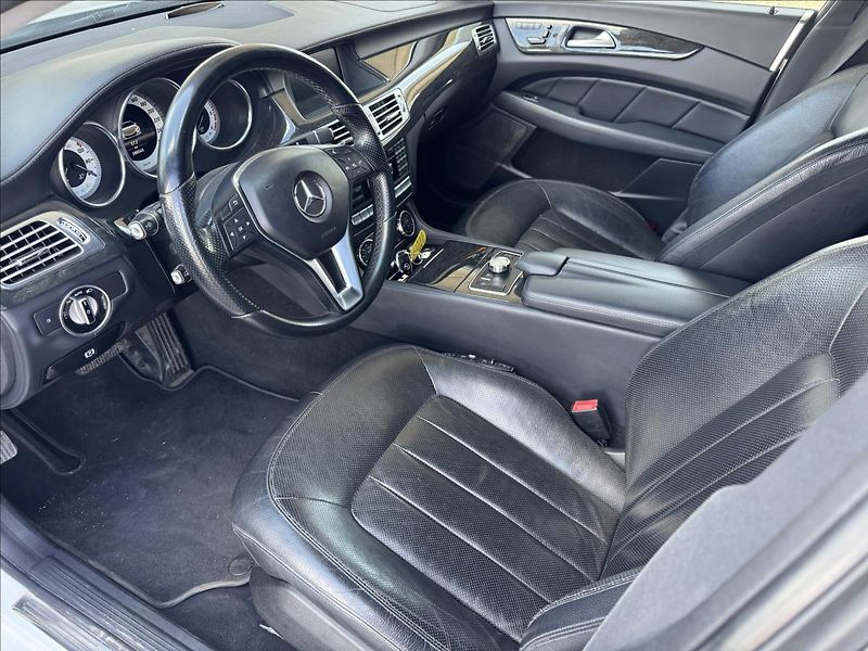 Mercedes-Benz CLS 3,0 d 4M,webasto - fotka 10 z 24