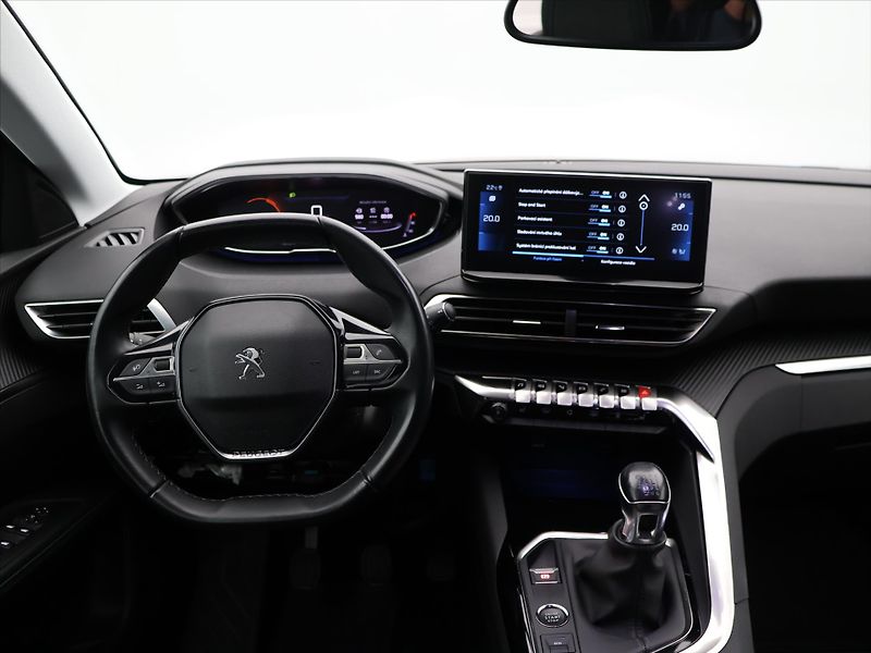 Peugeot 5008 1.2 PT 96kW Allure 7-Míst DPH - fotka 24 z 32