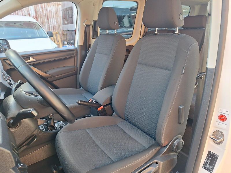 Volkswagen Grand California (2024) 2,0TDi 4Motion 3.5t ŘP- B -DPH - fotka 12 z 27