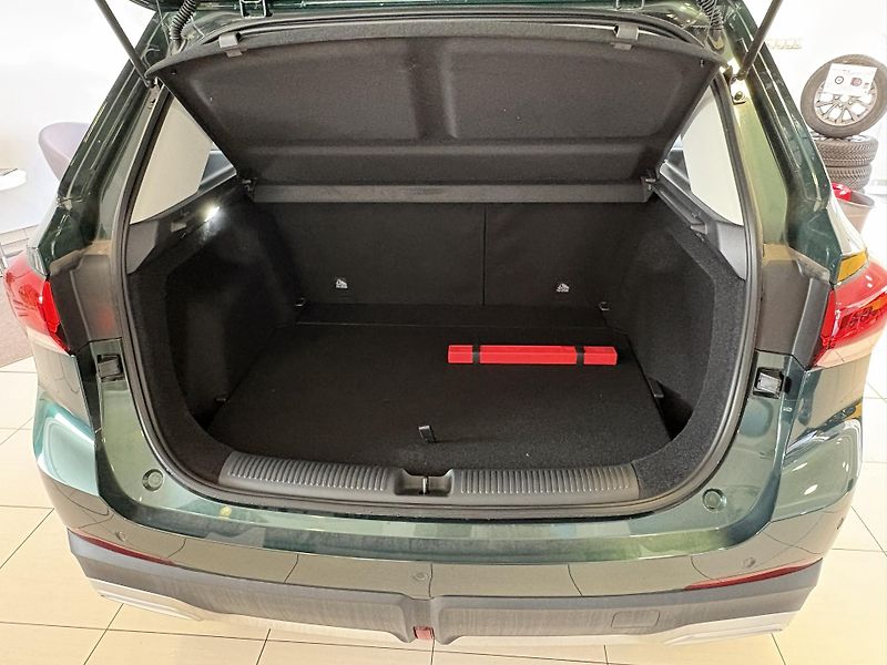 MG ZS (2025) 1.5 emotion (elegance) - fotka 15 z 15
