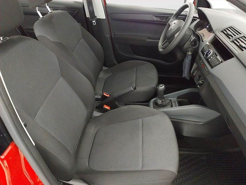 Škoda Fabia (2019) 1.0 - fotka 9 z 15