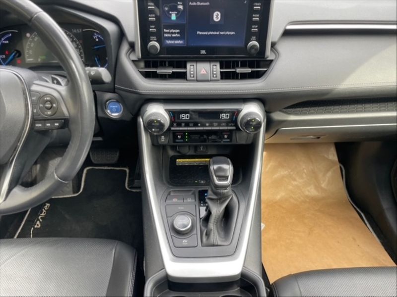 Toyota RAV4 2,5 Hybrid Excl. Skyview 4WD A - fotka 10 z 11
