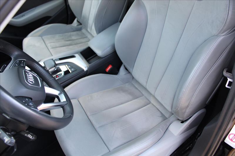 Audi A4 2,0 TDI  AUTOMAT,4x4,VIRTUAL - fotka 29 z 41