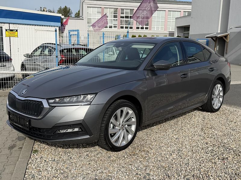 Škoda Octavia IV 2,0 TDi - Ambition PLUS - fotka 3 z 86