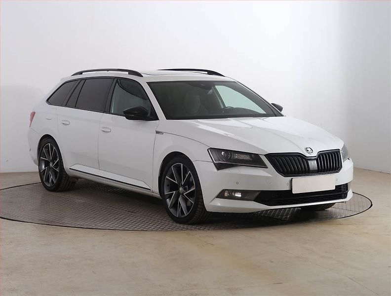 Škoda Superb (2018) Sportline 2.0 TDI - fotka 1 z 25