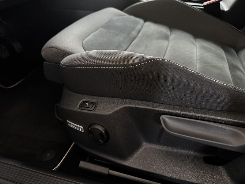Volkswagen Golf (2019) Comfortline 1.4 TSI 92 KW - CZ - fotka 10 z 24