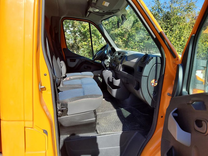 Renault Master (2015) 2.3 Dci 110kW plachta 1m ČR - fotka 8 z 13