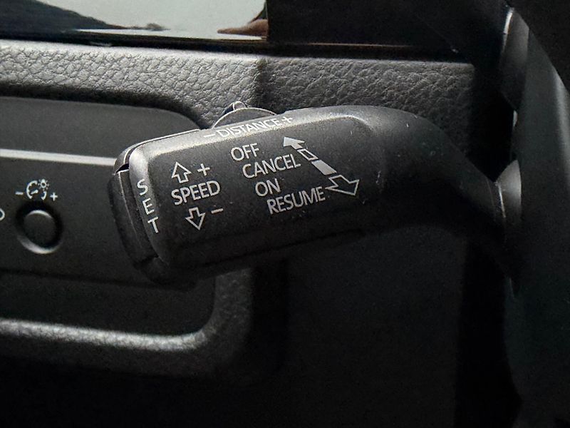 Volkswagen Touareg  3.0 V6 TDI BMT 8TT - fotka 24 z 34