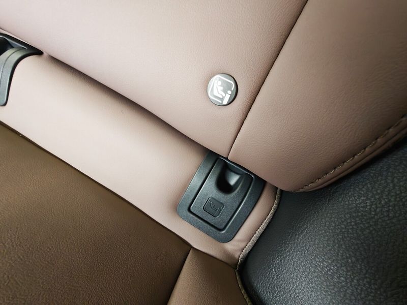 Lexus LBX ELEGANT TECH - fotka 27 z 39