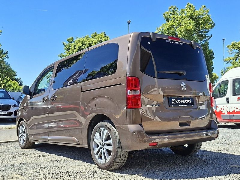 Peugeot Traveller 2,0 BHDI 150k 8M - fotka 11 z 27