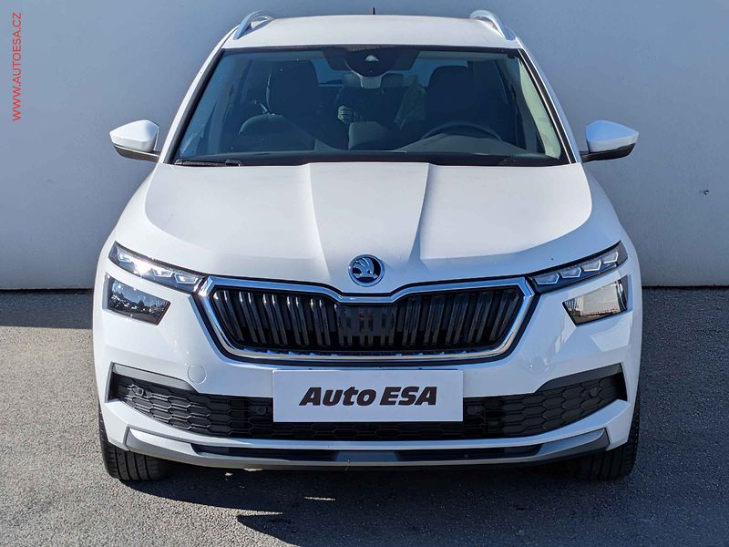 Škoda Kamiq (2023) 1.0TSi, ČR, Style, LED - fotka 2 z 15
