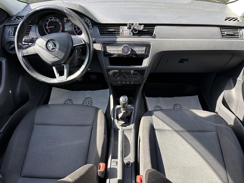 Škoda Rapid (2019) 1.0tsi nové rozvody př. brzdy  - fotka 9 z 24