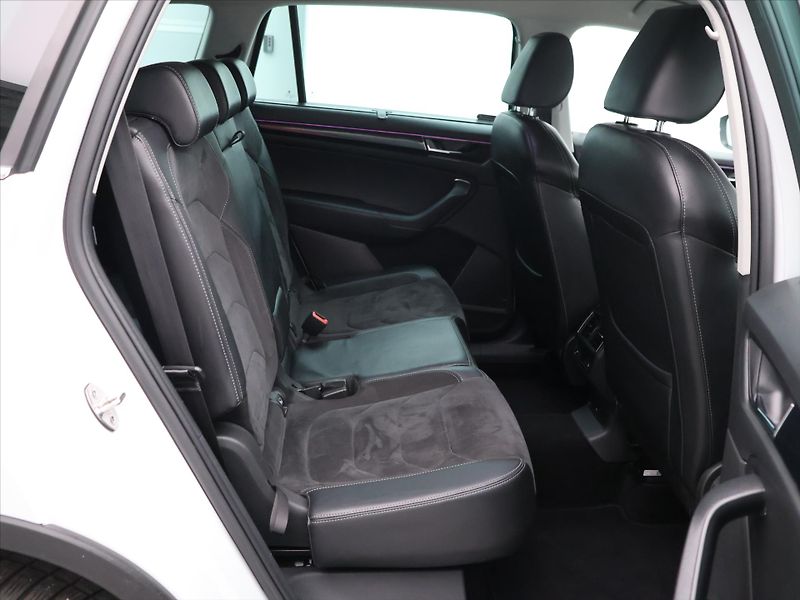 Škoda Kodiaq 2,0 TDI 110kW DSG 4x4 Style CZ - fotka 14 z 37