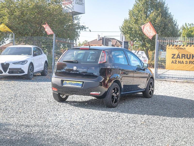 Fiat Punto Evo (2011) 1.4i 55KW – PO VELKÉ SERVISU - fotka 5 z 39