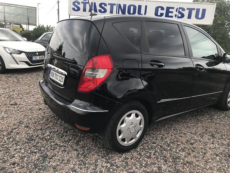 Mercedes-Benz Třídy A - fotka 5 z 15