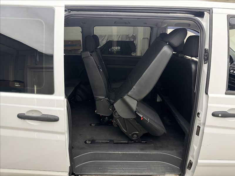 Mercedes-Benz Vito 2,1 CDI AC TAŽNÉ VELKÝ SERVIS - fotka 24 z 30