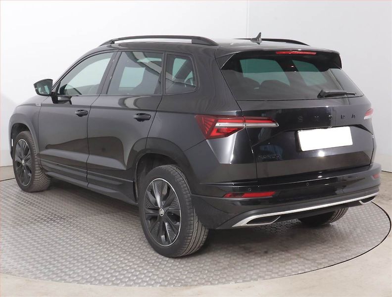 Škoda Karoq (2023) Sportline 1.5 TSI - fotka 4 z 16