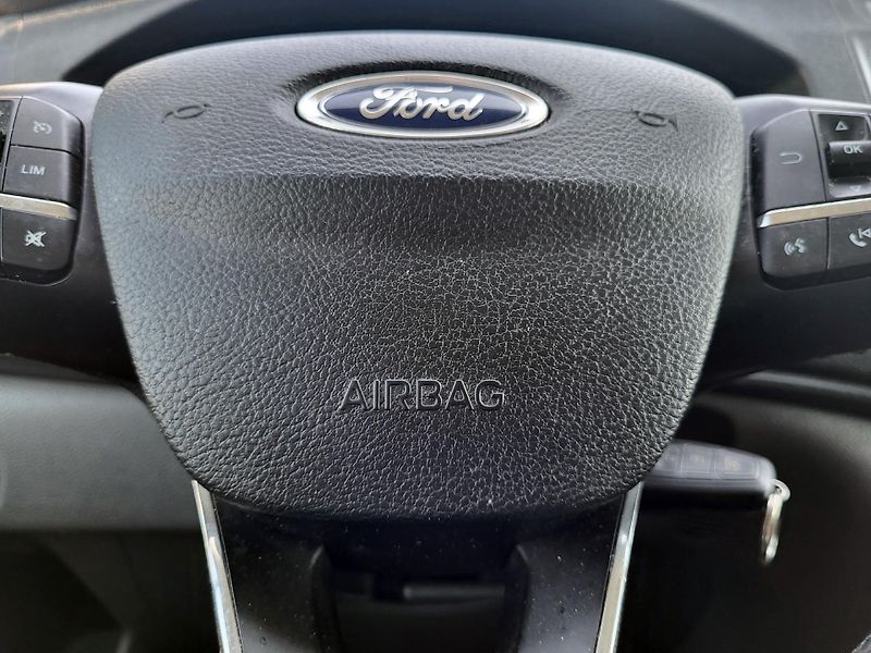 Ford Transit Custom 2.0 EcoBlue mHEV 96kW 6míst L2 - fotka 23 z 47