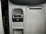 Volkswagen Sharan (2011) 2.0 TDi, Comfortline - náhled 20