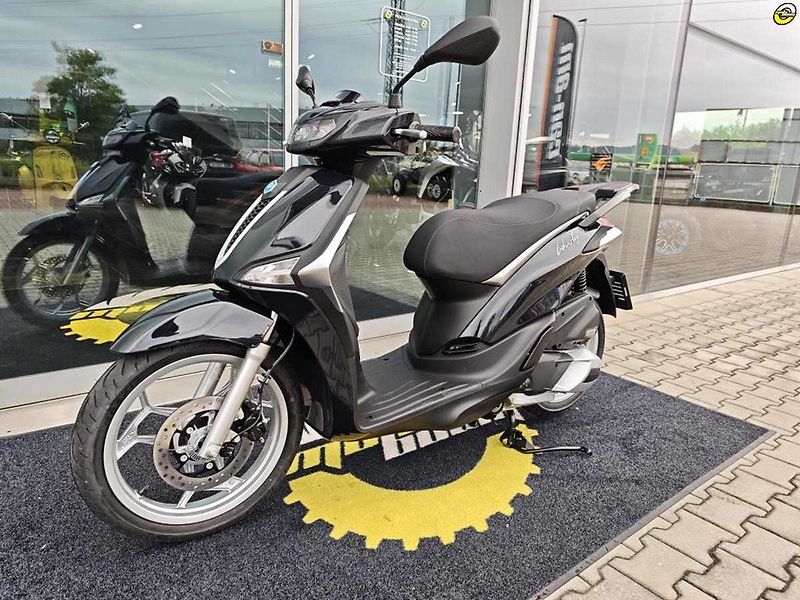 Piaggio Liberty 125 iGET (2026) Liberty 125 E5+ - fotka 33 z 39