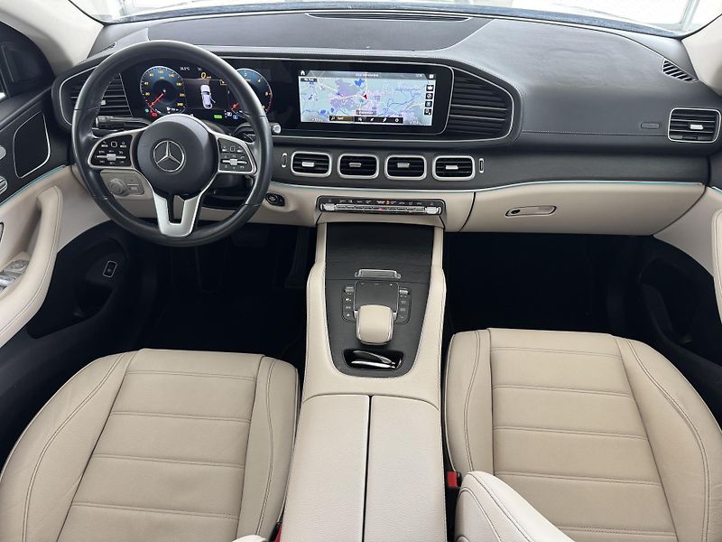 Mercedes-Benz GLE (2022) 300d 4 MATIC AMG  - fotka 10 z 39