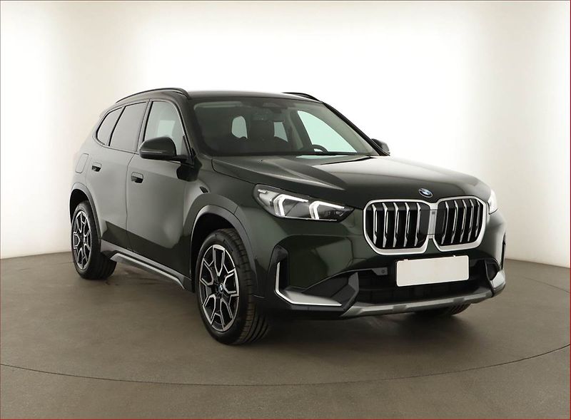BMW X1 (2025) sDrive18i, XLine Edition - fotka 1 z 17
