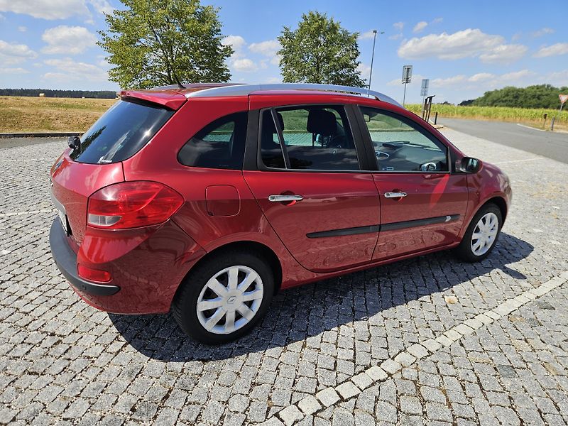 Renault Clio (2008) 1.2, 2x kola, SPLÁTKY  - fotka 6 z 26