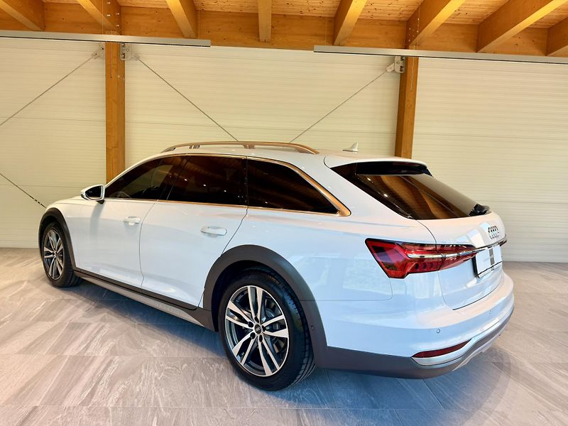 Audi A6 50 TDi quattro Tiptronic - fotka 20 z 37