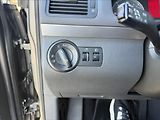 Volkswagen Touran 2,0 TDi DSG highline 7-míst - náhled 16