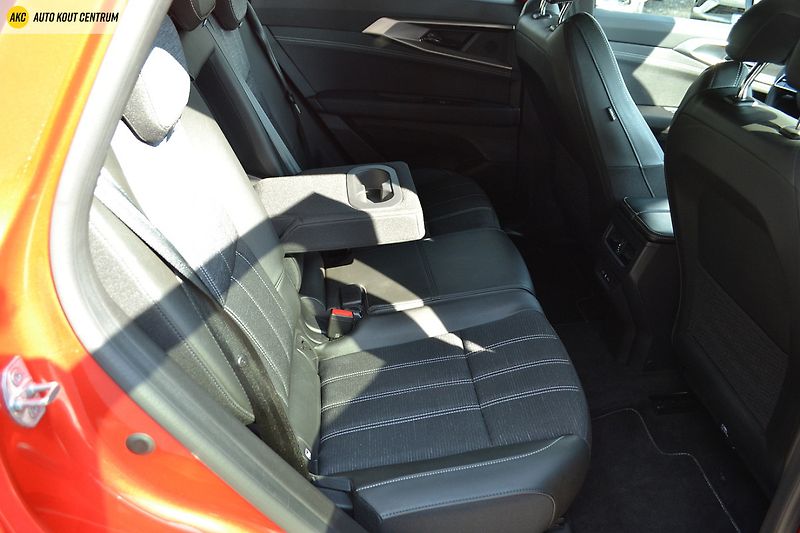 Renault Austral TECHNO FULL HYBRID E-TECH FULL - fotka 15 z 60