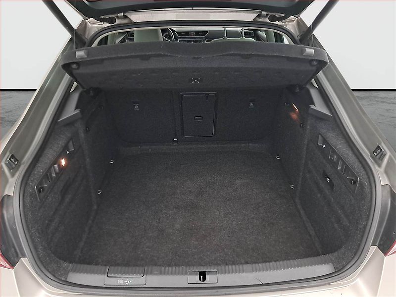 Škoda Superb (2016) 2.0 TDI 4x4, 4X4, Automat - fotka 14 z 25