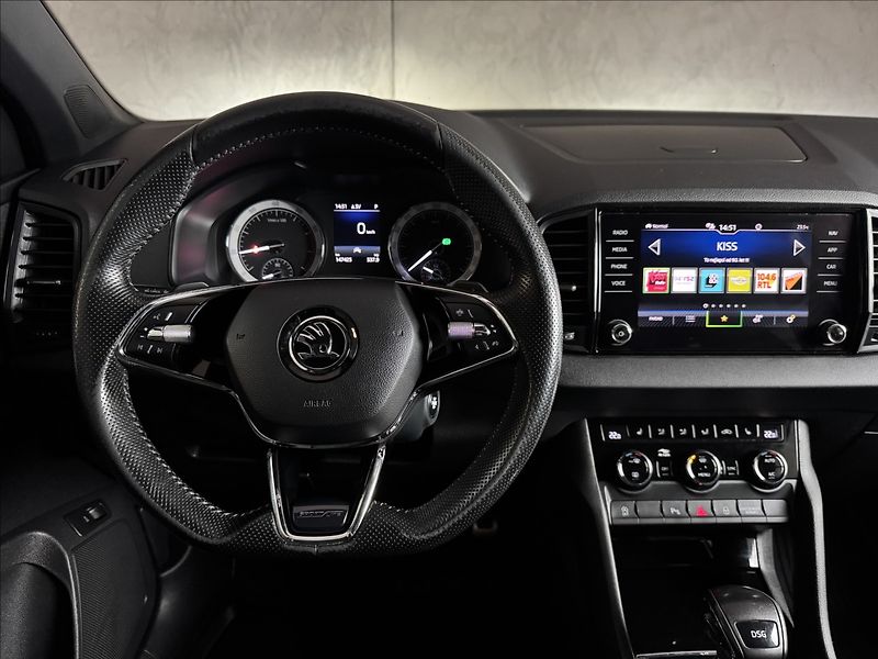 Škoda Karoq 1,5 TSi  DSG Sportline Kessy L - fotka 20 z 49