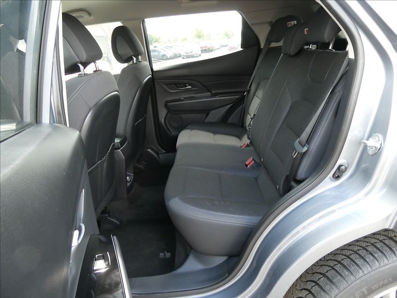 SsangYong Korando 1,5 T-GDI 120kW Style,ČR - fotka 20 z 38