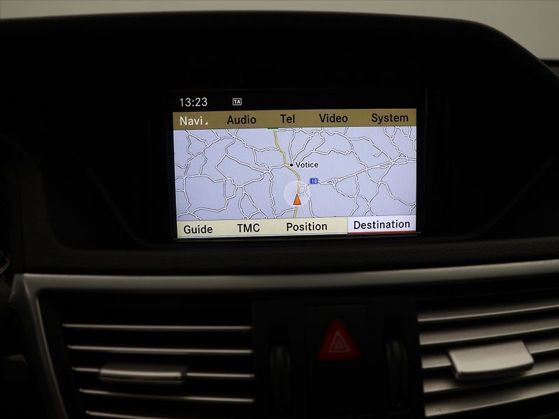 Mercedes-Benz Třídy E 3,0 350CDI 170kW CZ Avantgarde - fotka 23 z 35