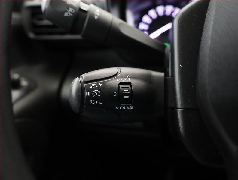 Toyota ProAce City (2024) 1.5 D4-D, ČR, DPH - fotka 12 z 16
