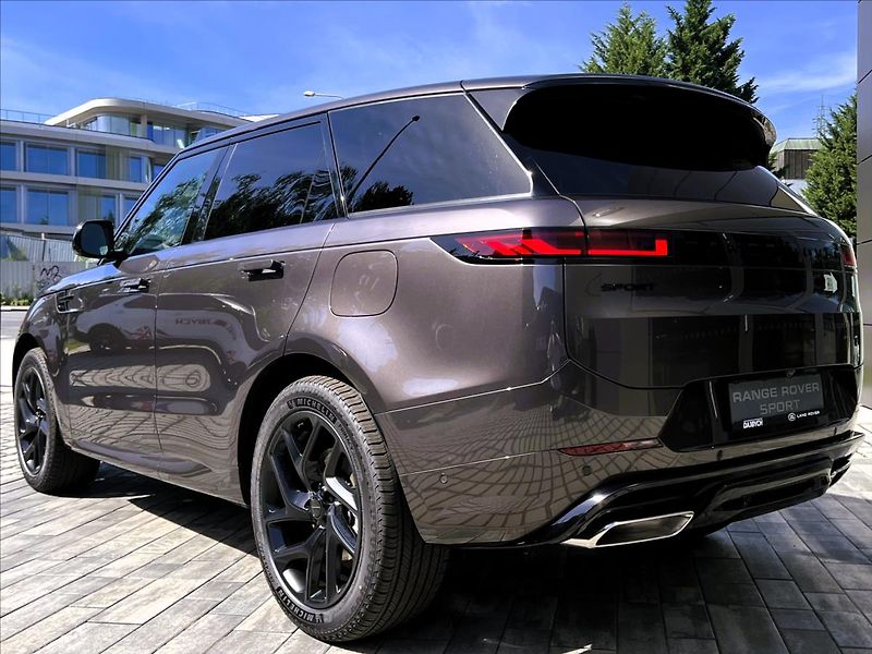 Land Rover Range Rover Sport (2026) 3,0 P460e DYNAMIC SE PHEV - fotka 4 z 39