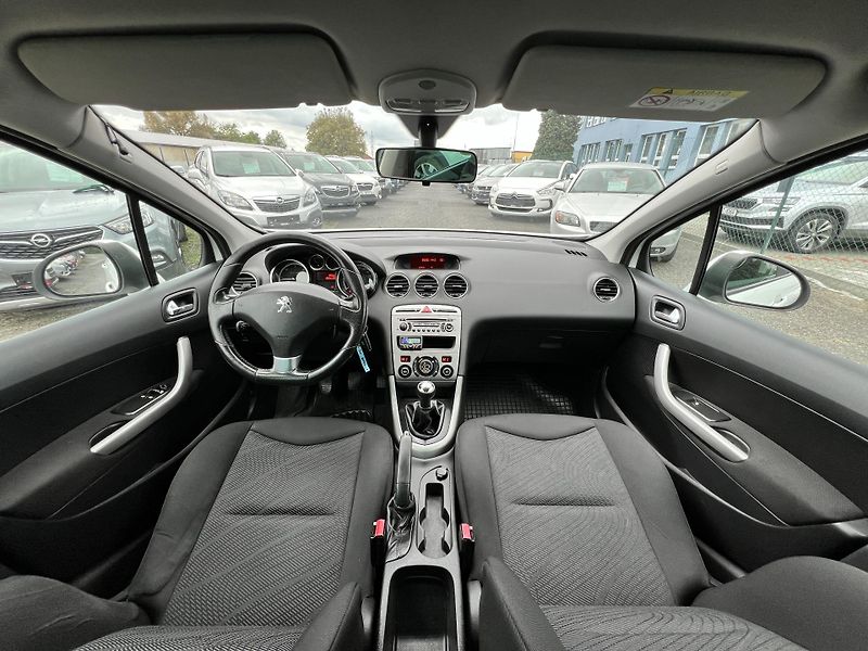 Peugeot 308 1.6HDi KOUPENO V ČR odp.DPH - fotka 17 z 37