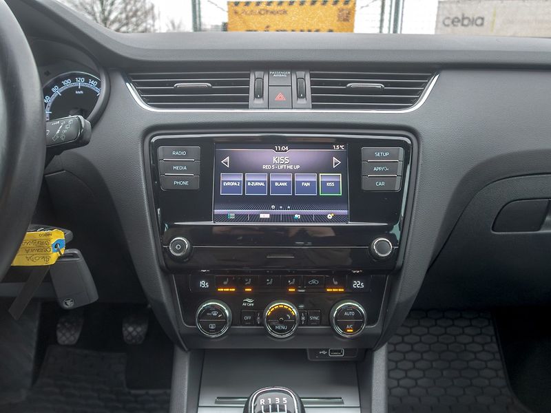 Škoda Octavia (2020) ČR 2.0TDI 110KW – 1 majitel - fotka 21 z 48