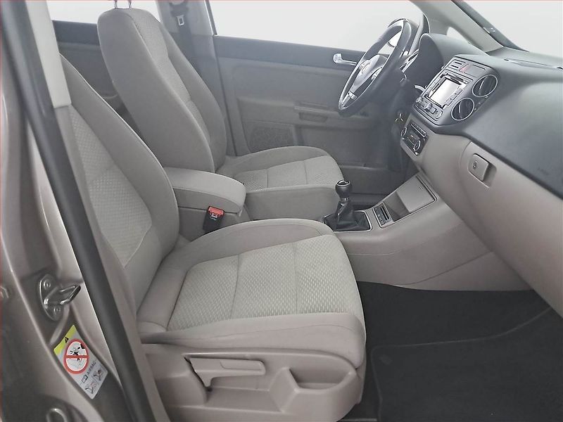 Volkswagen Golf Plus (2011) Comfortline 1.2 TSI, Navi - fotka 9 z 15