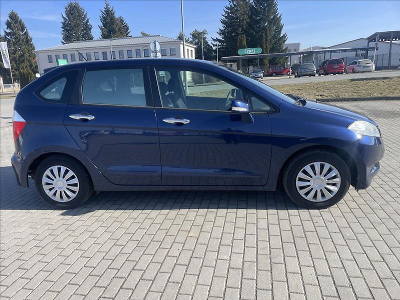 Honda FR-V 2,0 i-VTEC 110kw odp. DPH, po - fotka 5 z 27