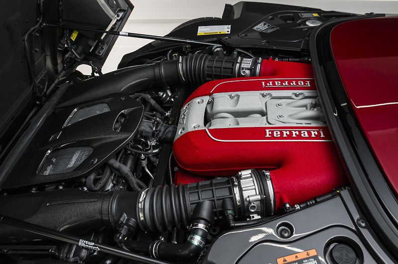 Ferrari Ostatní (2020) MONZA SP NEW IHNED - fotka 13 z 13