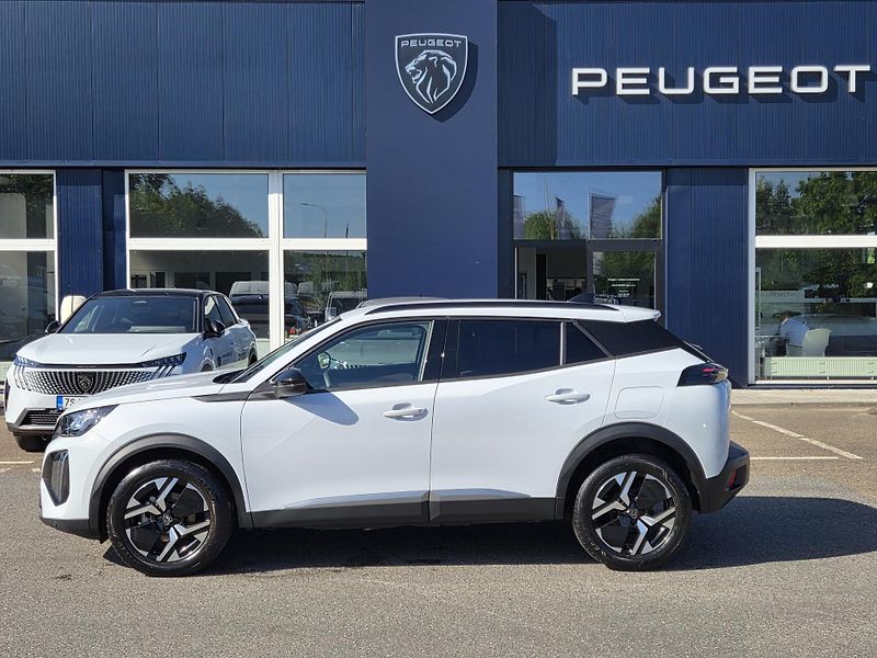 Peugeot 2008 (2025) 1.2 PT 100 ALLURE MAN6 - fotka 2 z 28