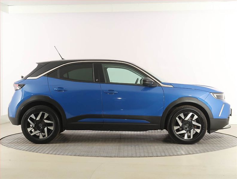 Opel Mokka (2021) Electric 50 kWh, SoH 92% - fotka 6 z 25