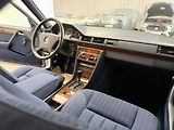 Mercedes-Benz Třídy E (1991) 2.3 , AT ,SERVIS DOLOŽEN! - náhled 15