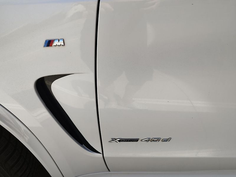 BMW X5 (2015) 4.0D,M-PACKETvolat 608 081 843 - fotka 11 z 20