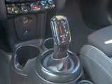 Mini Cooper S (2018) 12/18 2.0T 141KW mat - náhled 35