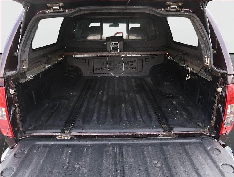 Nissan Navara (2011) 2.5 D, 4X4, Tempomat - fotka 13 z 19