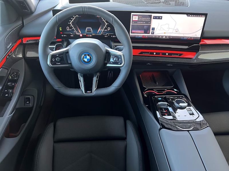 BMW i5 eDrive40 M-Sport HuD 360 ACC T - fotka 11 z 17