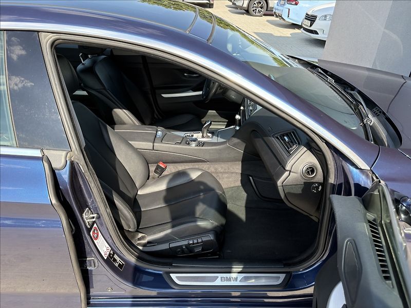 BMW Řada 6 640d 230 KW xDrive Gran Coupe - fotka 20 z 26